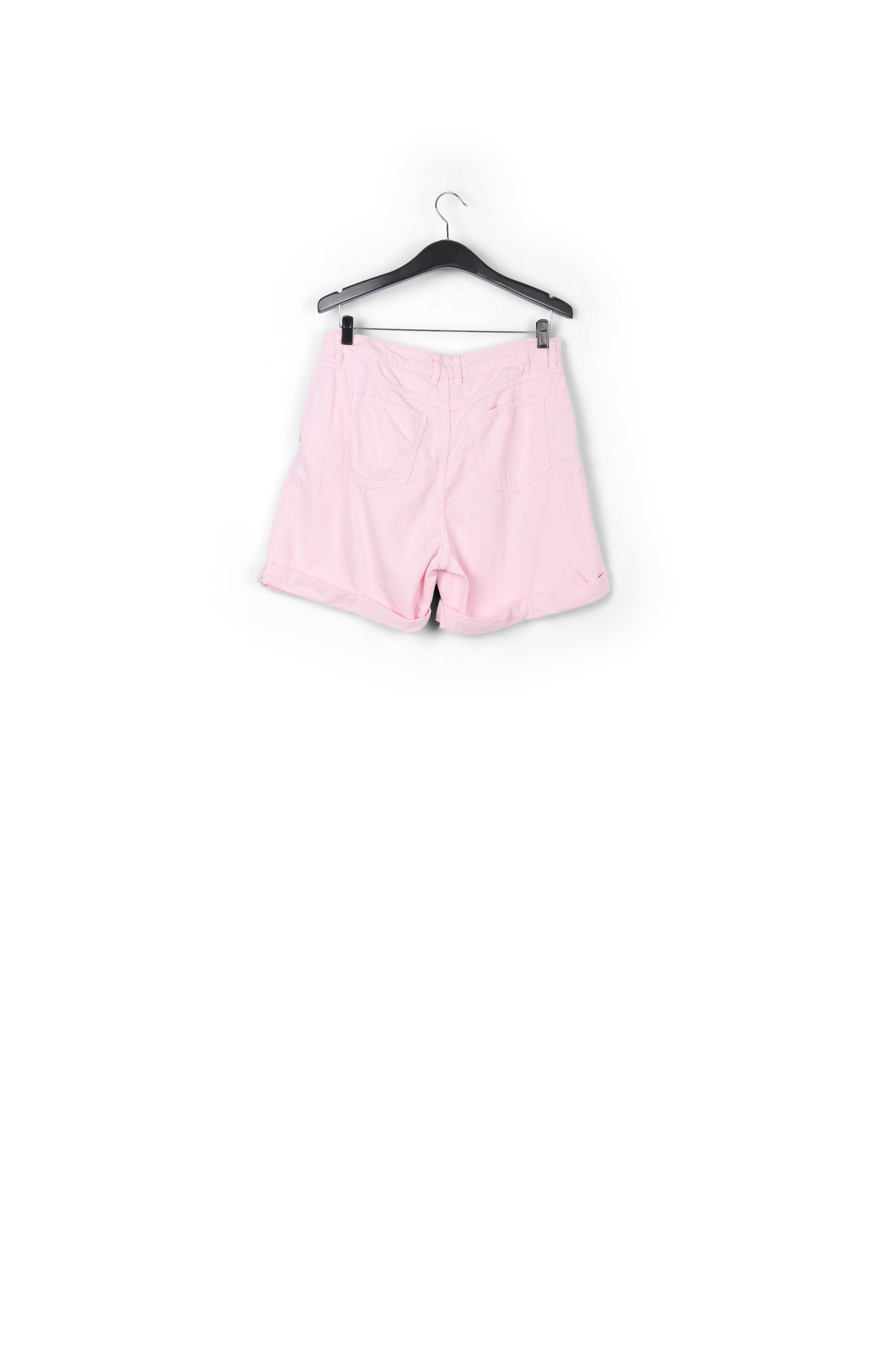 Short boyfriend en denim rose clair RE—SSENTIEL seconde main photo 4