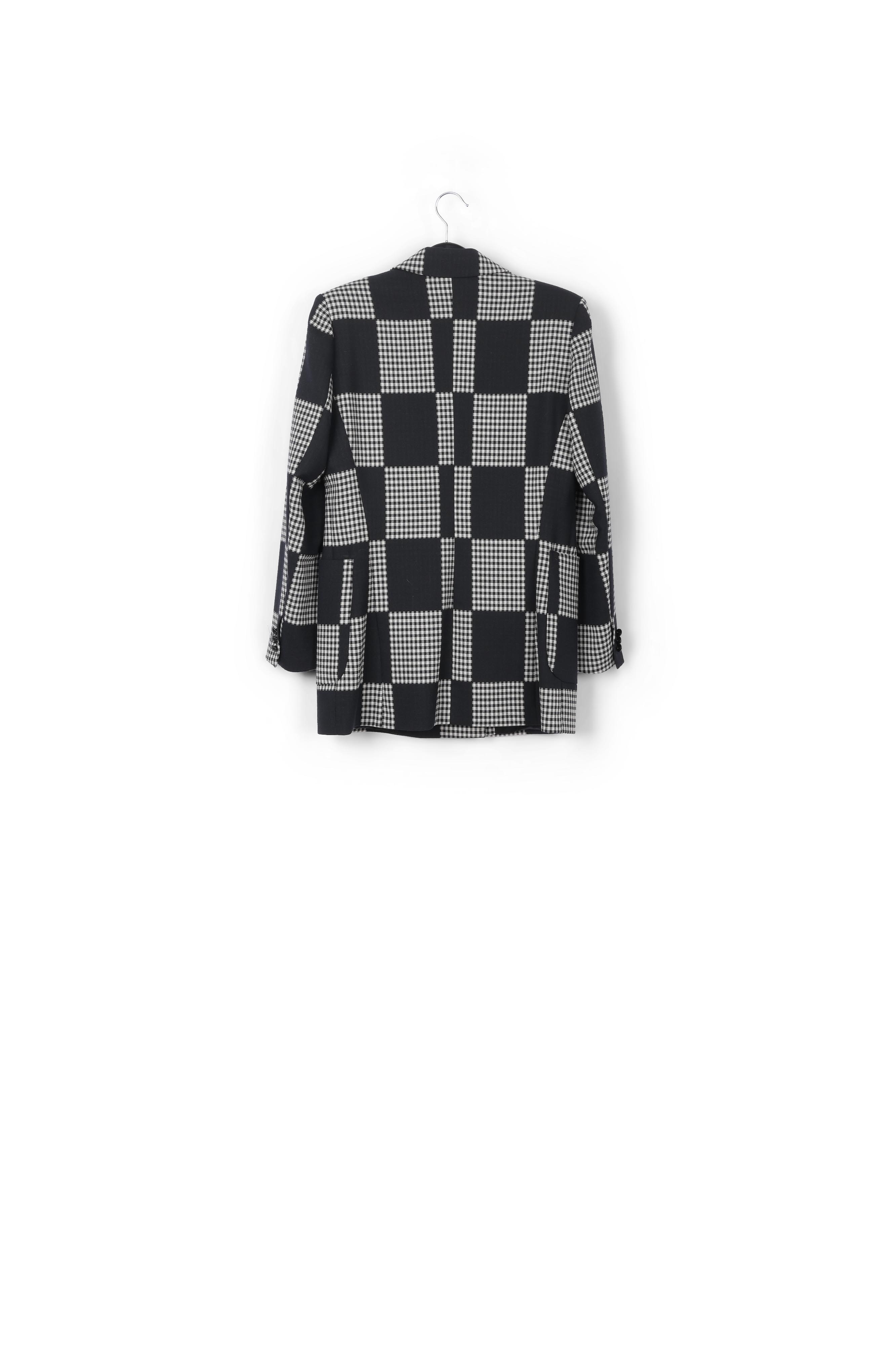 Veste noire et blanc cassé à  double boutonnage RE—SSENTIEL seconde main photo 2
