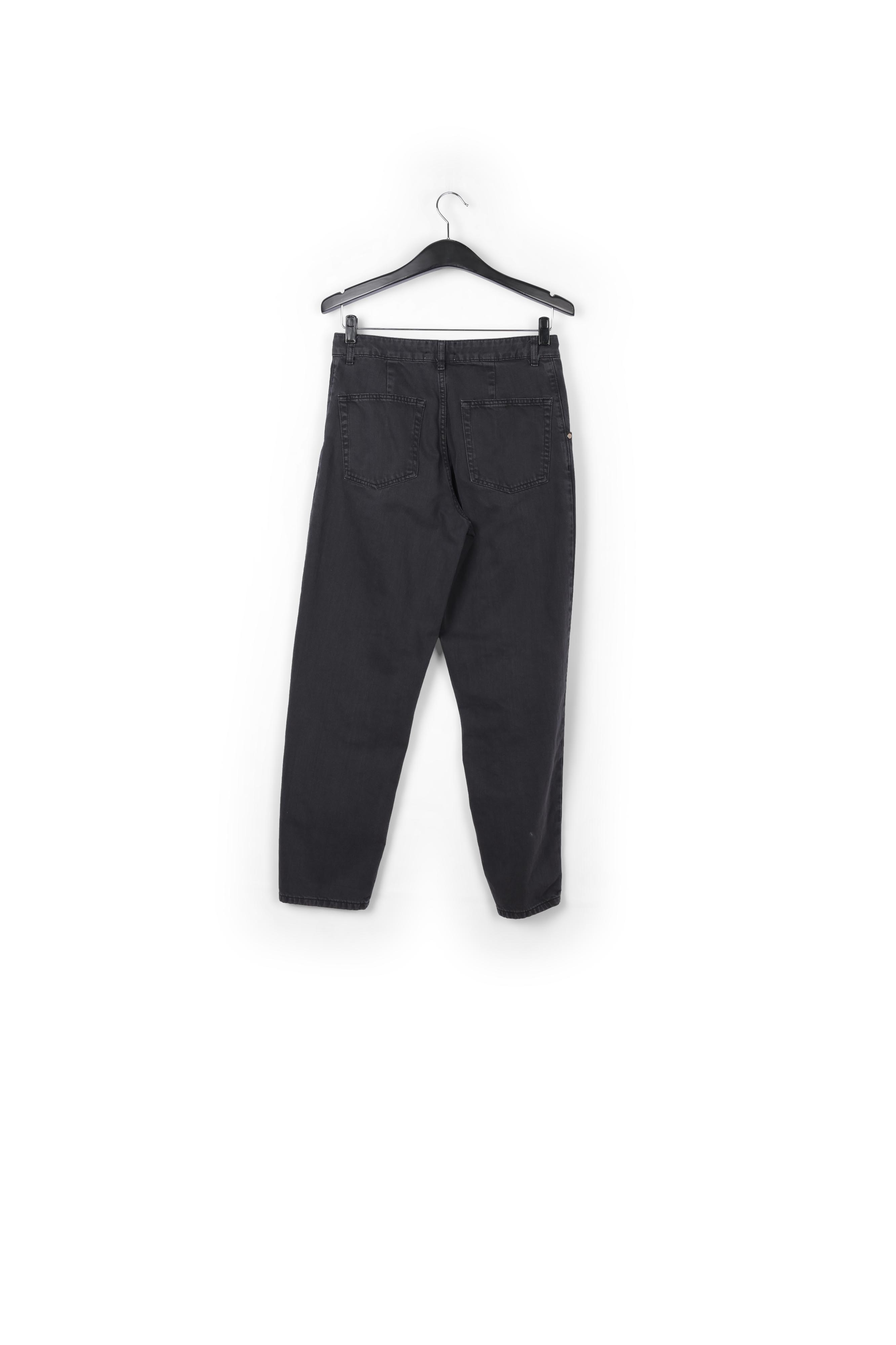 Zwarte jeans met smal toelopende pijpen RE—SSENTIEL tweedehands photo 2