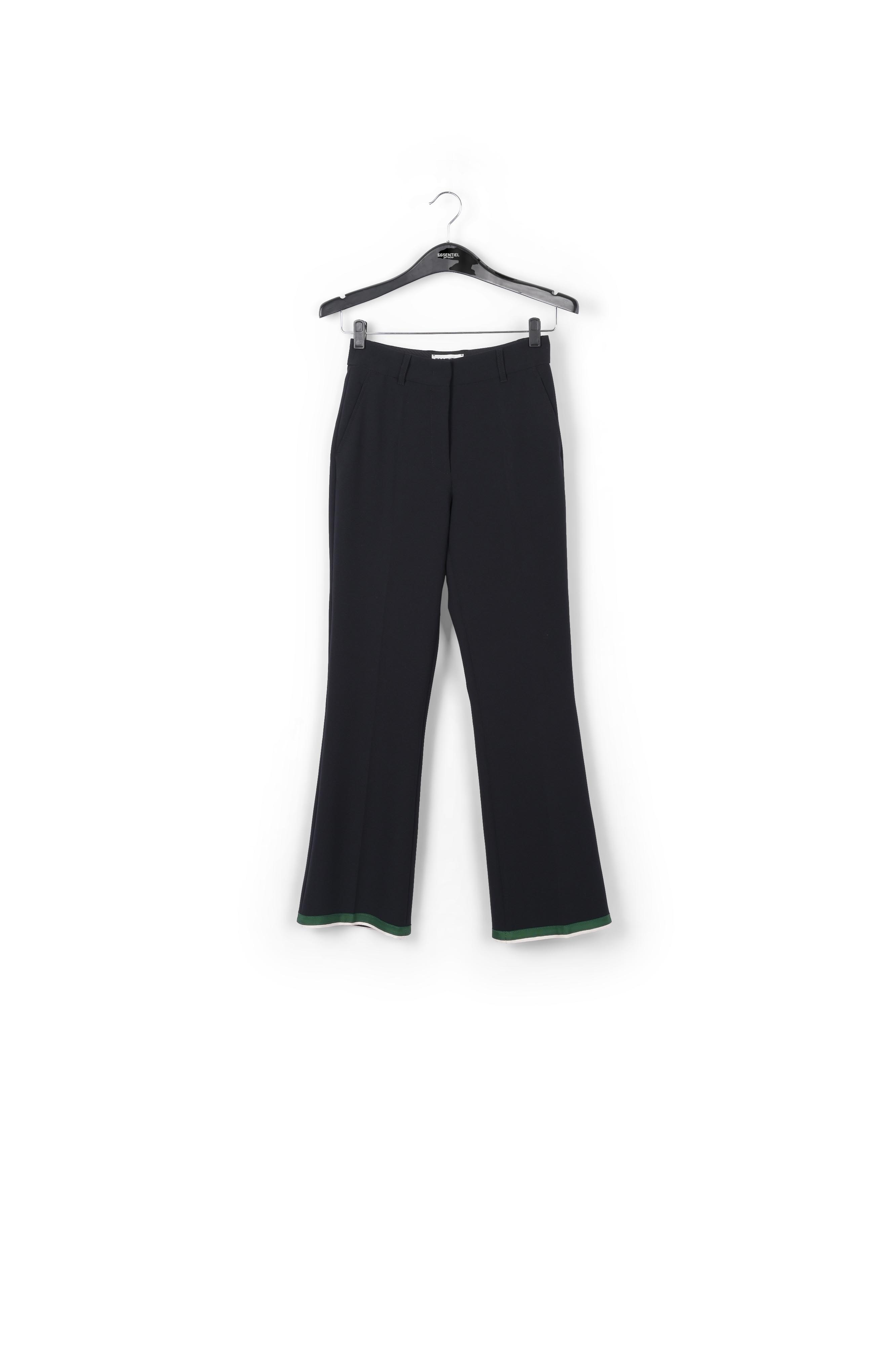 Pantalon noir aux jambes évasées RE—SSENTIEL seconde main photo 1