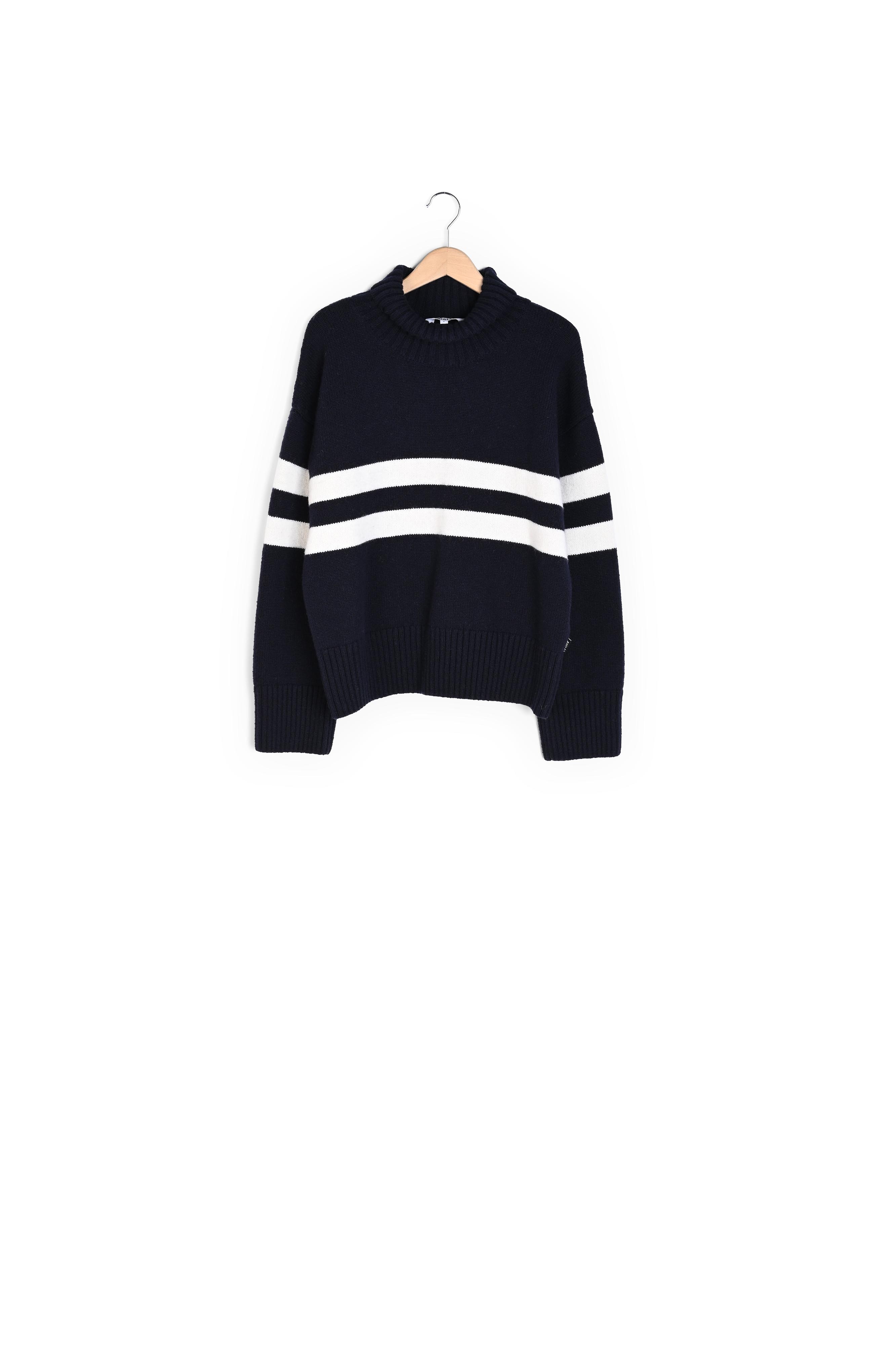 Pull chaud Aigle seconde main photo 1