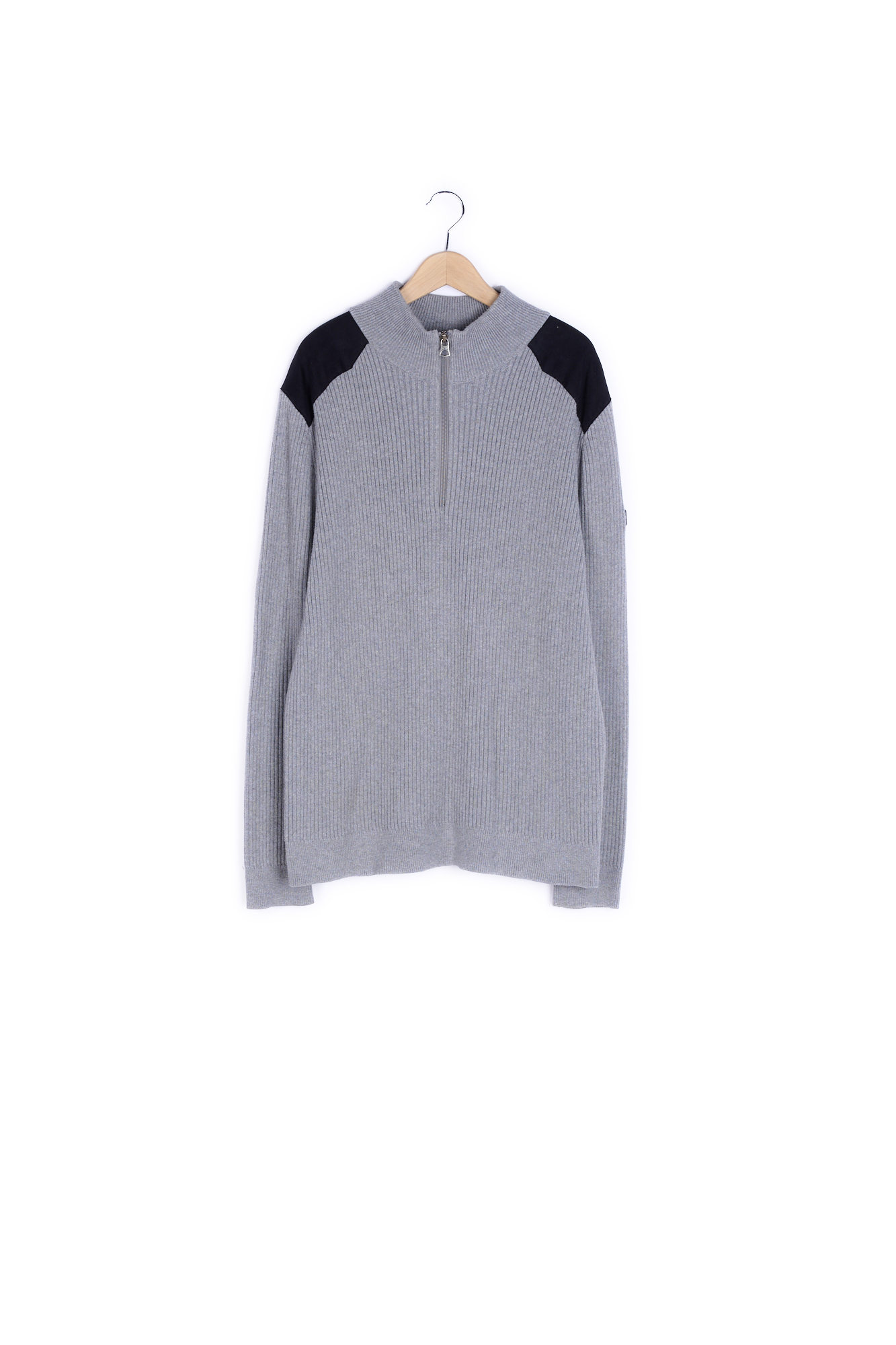 Pull chaud Aigle seconde main photo 1