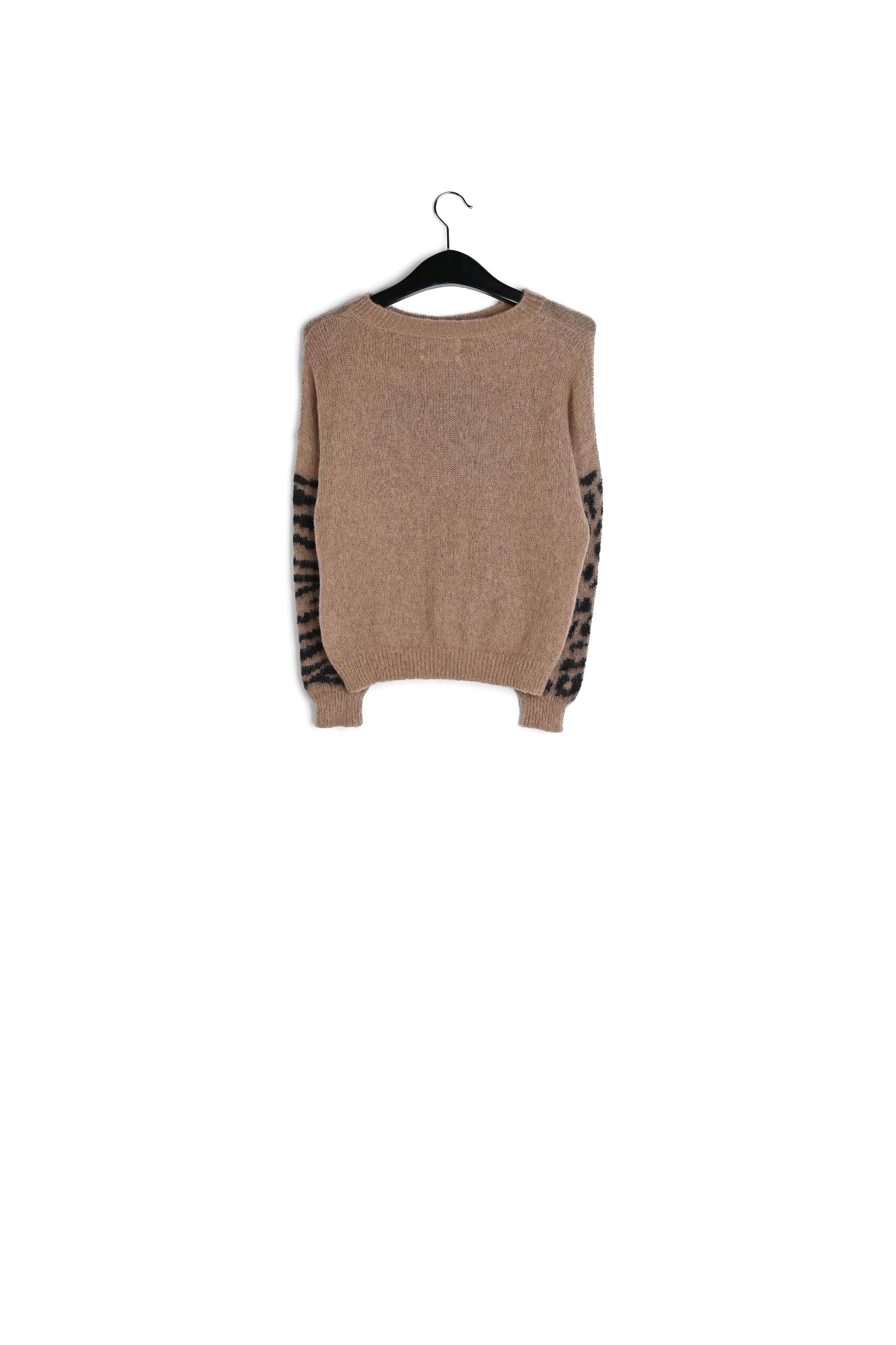 Pull en maille camel à  imprimés léopard et zèbre RE—SSENTIEL seconde main photo 2