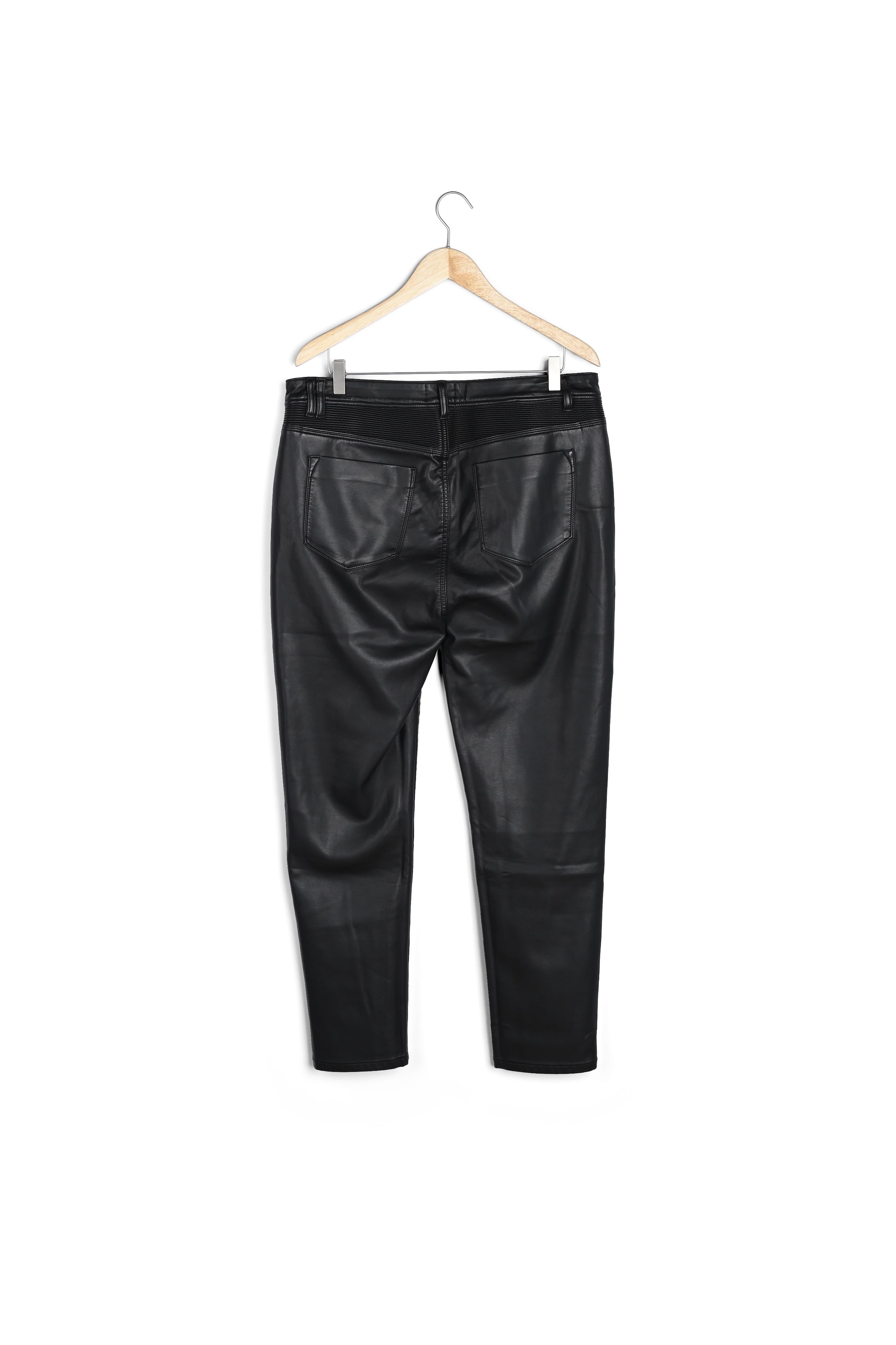 Pantalon faux cuir slim Malice Maison 123 seconde main photo 3