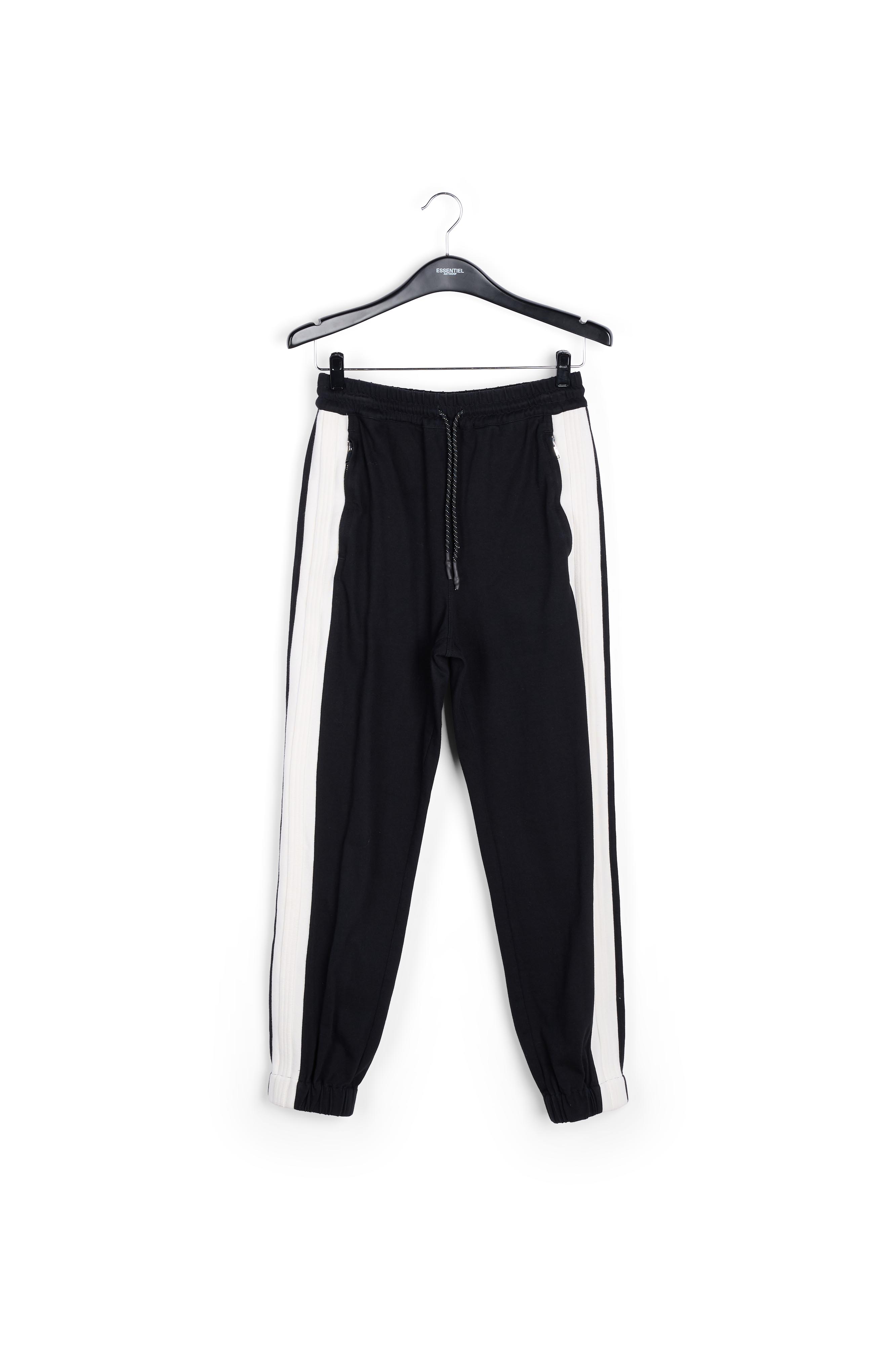 Black track pants with sideseam rib details RE—SSENTIEL second-hand photo 1