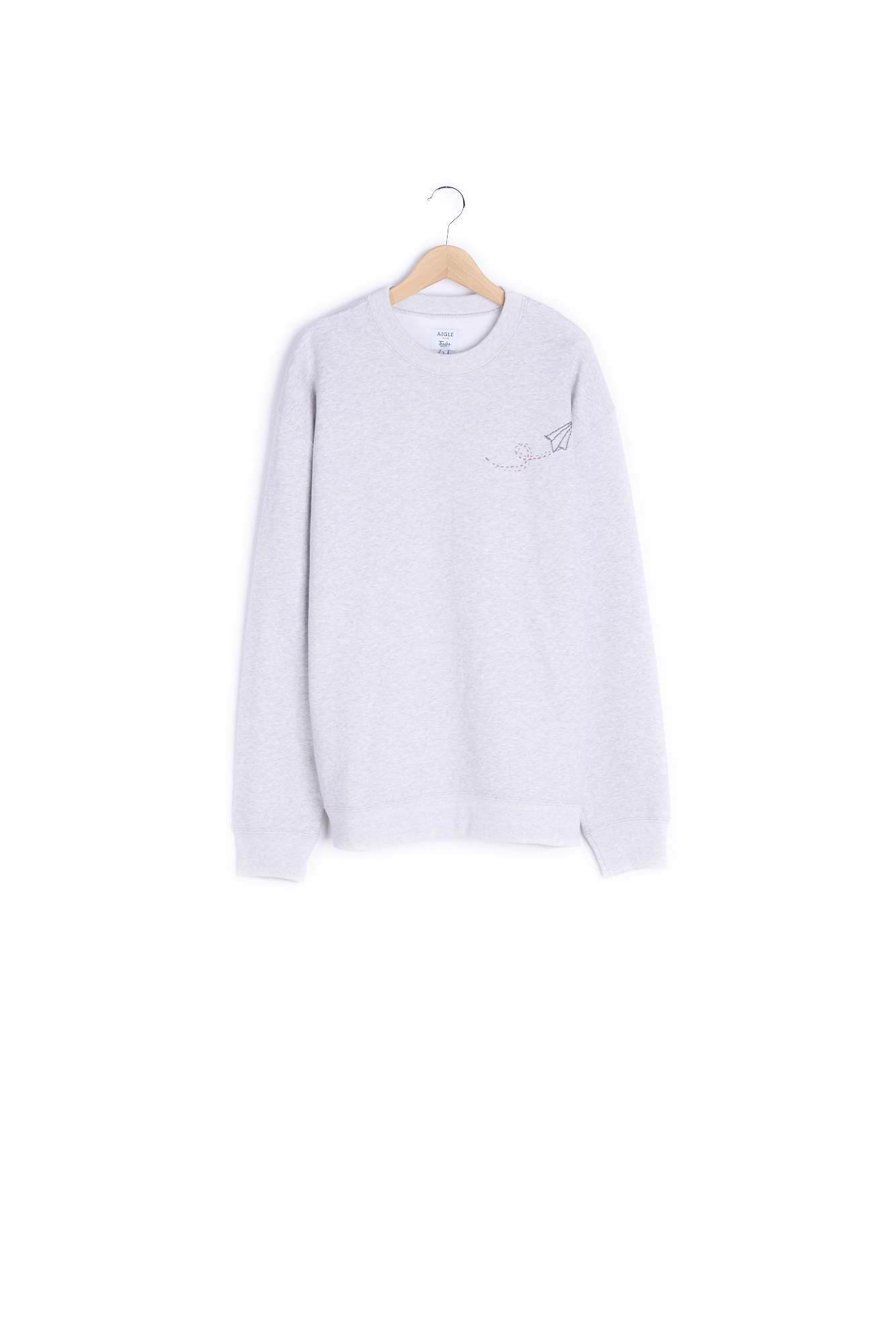 Pull chaud en laine upcyclé par Tilli Aigle seconde main photo 1