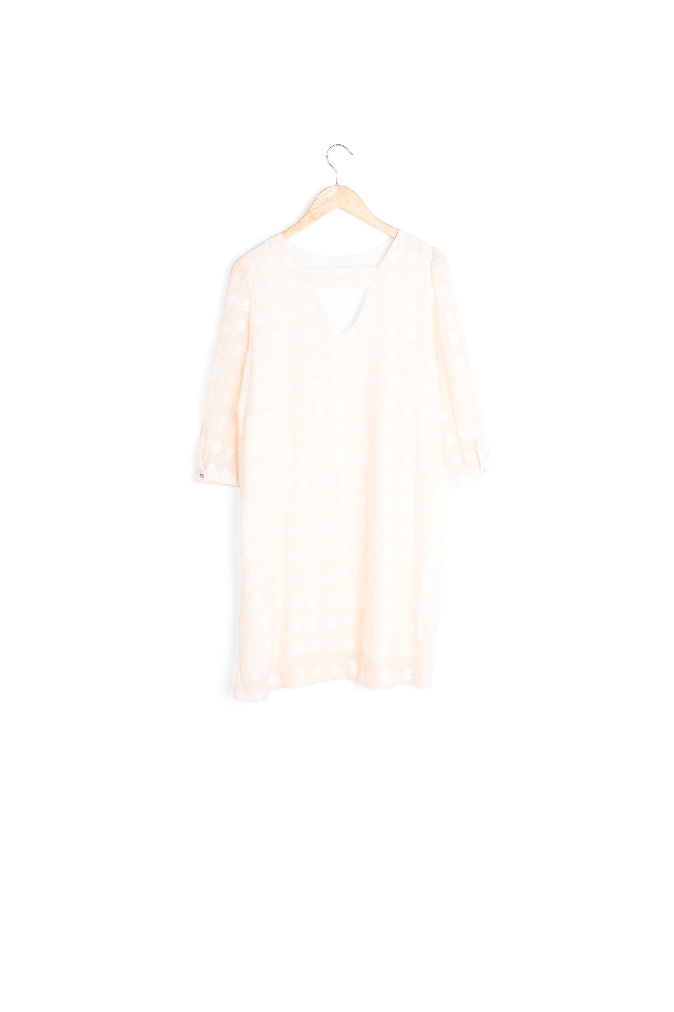 Robe courte crème brodée Malika Maison 123 seconde main photo 3