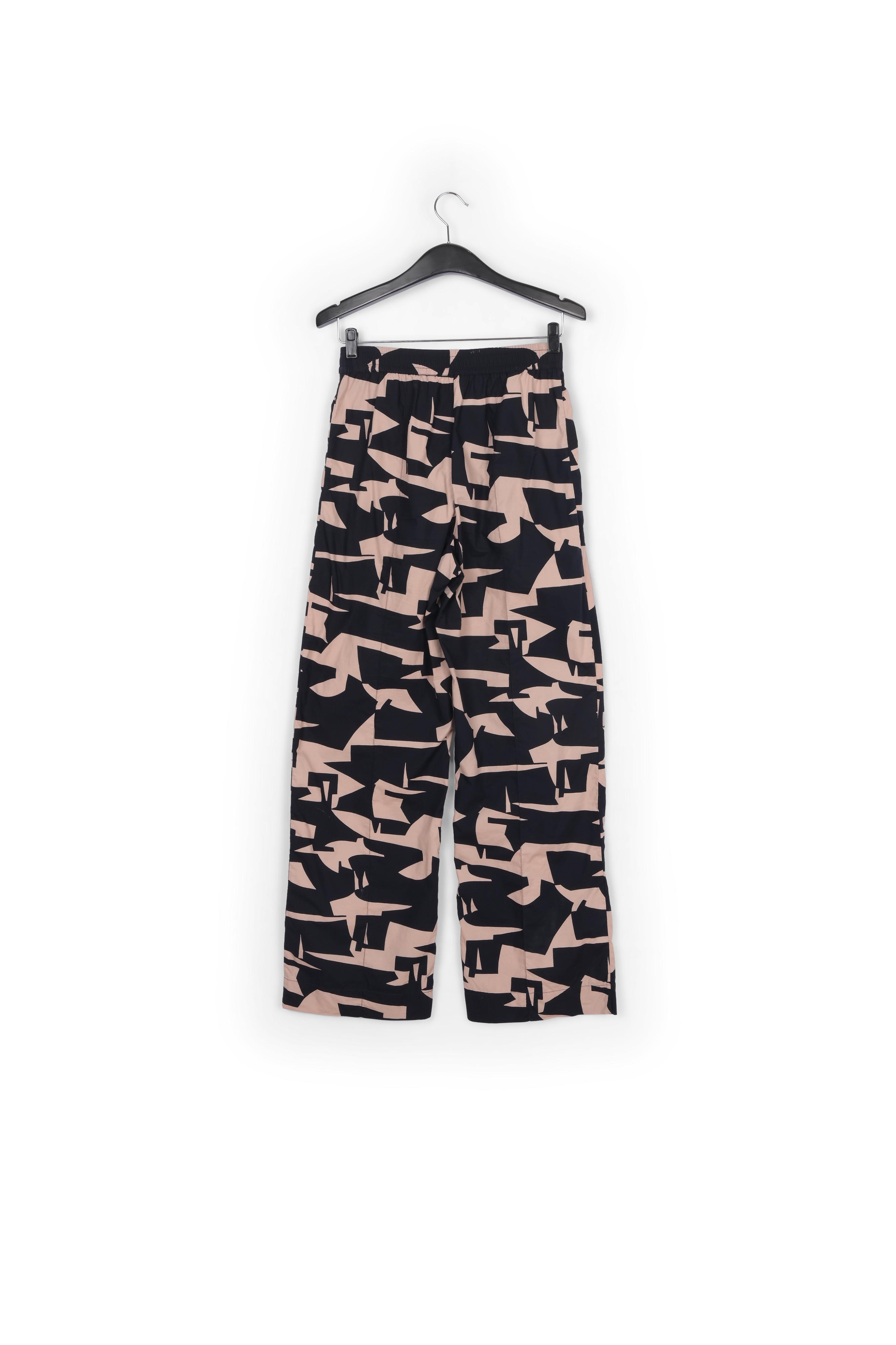 Beige cotton pants with dark blue graphic print RE—SSENTIEL second-hand photo 2