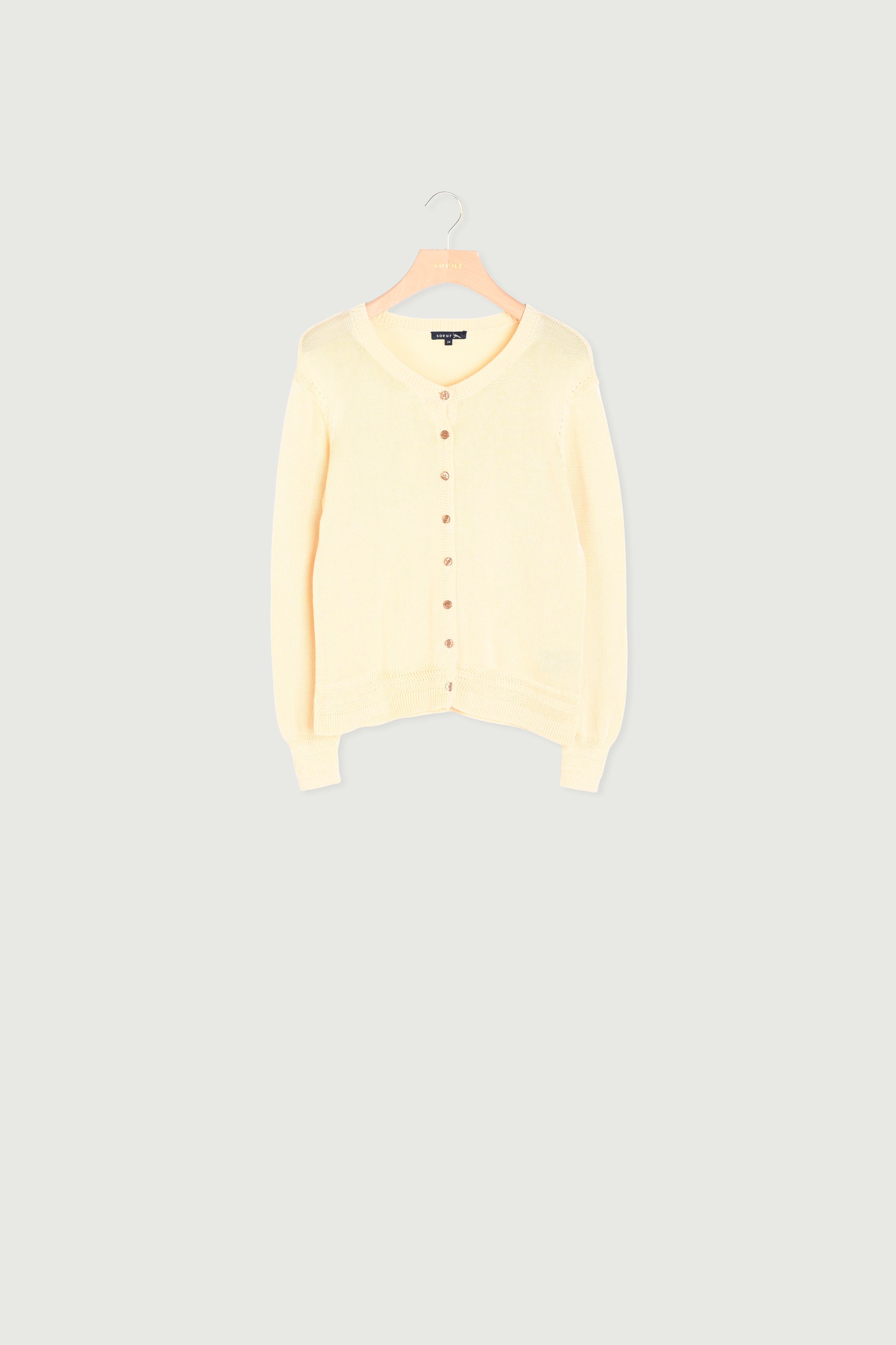 OFF-WHITE
