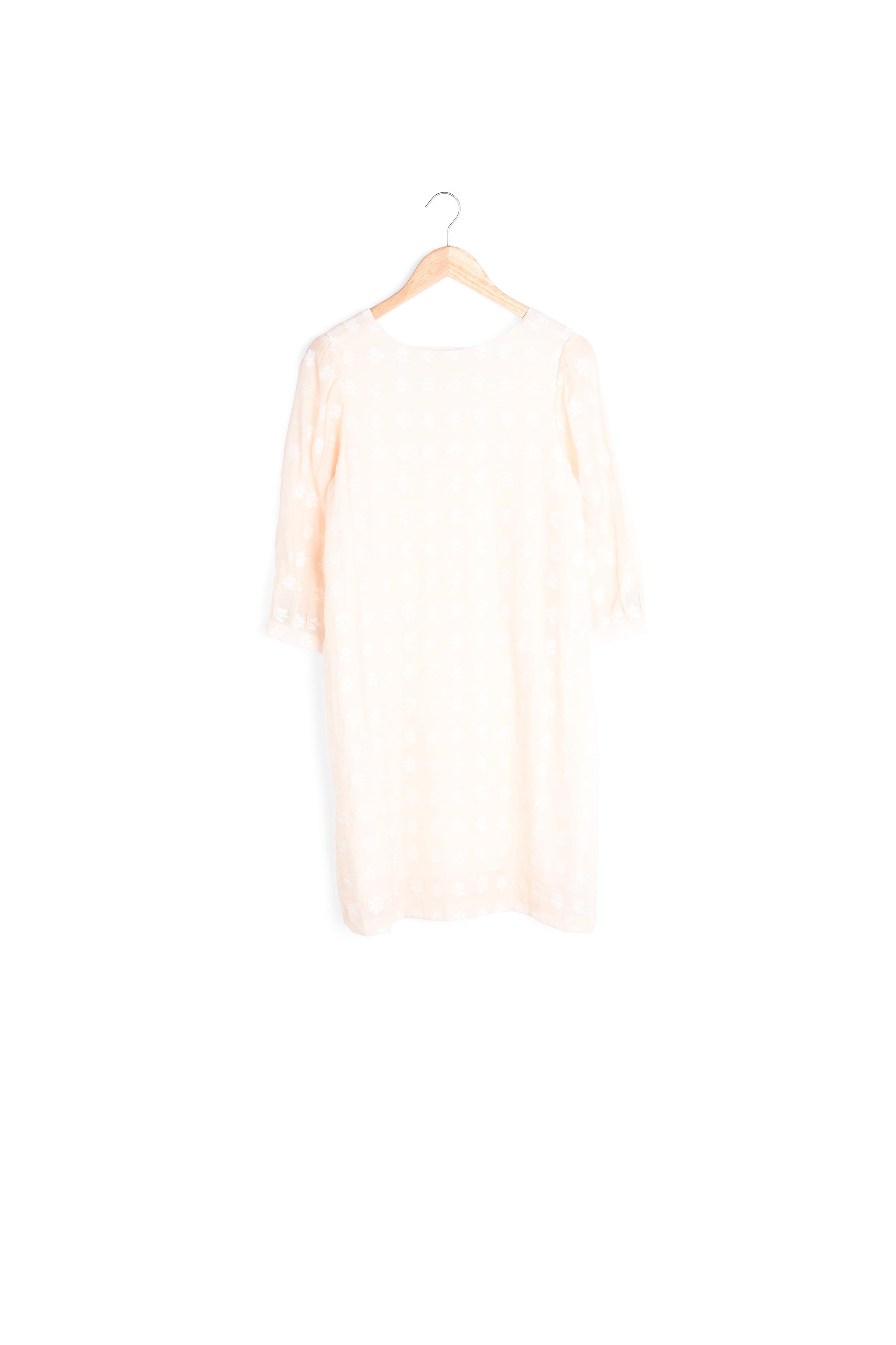 Robe courte crème brodée Malika Maison 123 seconde main photo 2