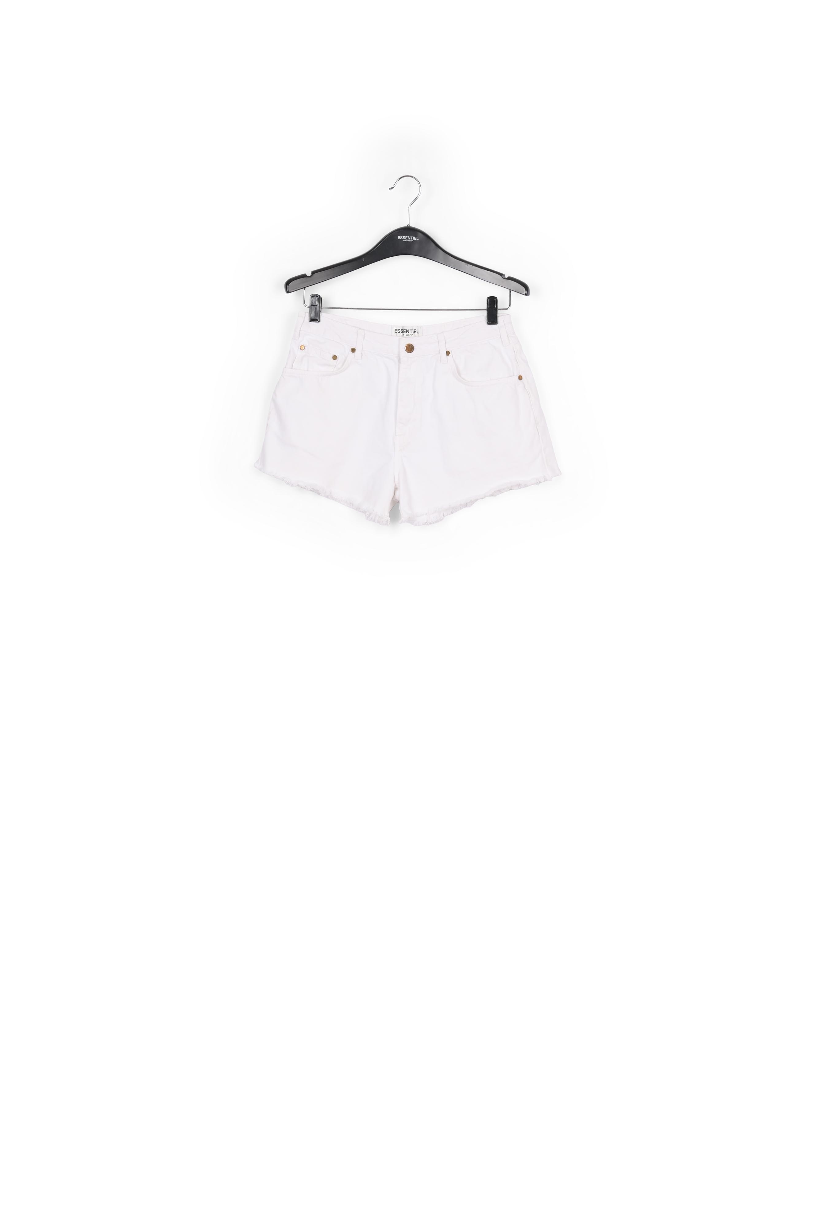 Gebroken witte jeansshort met gerafelde rand RE—SSENTIEL tweedehands photo 1