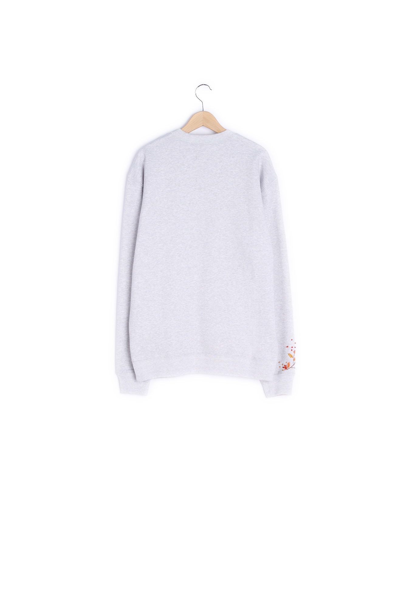 Pull chaud en laine upcyclé par Tilli Aigle seconde main photo 2