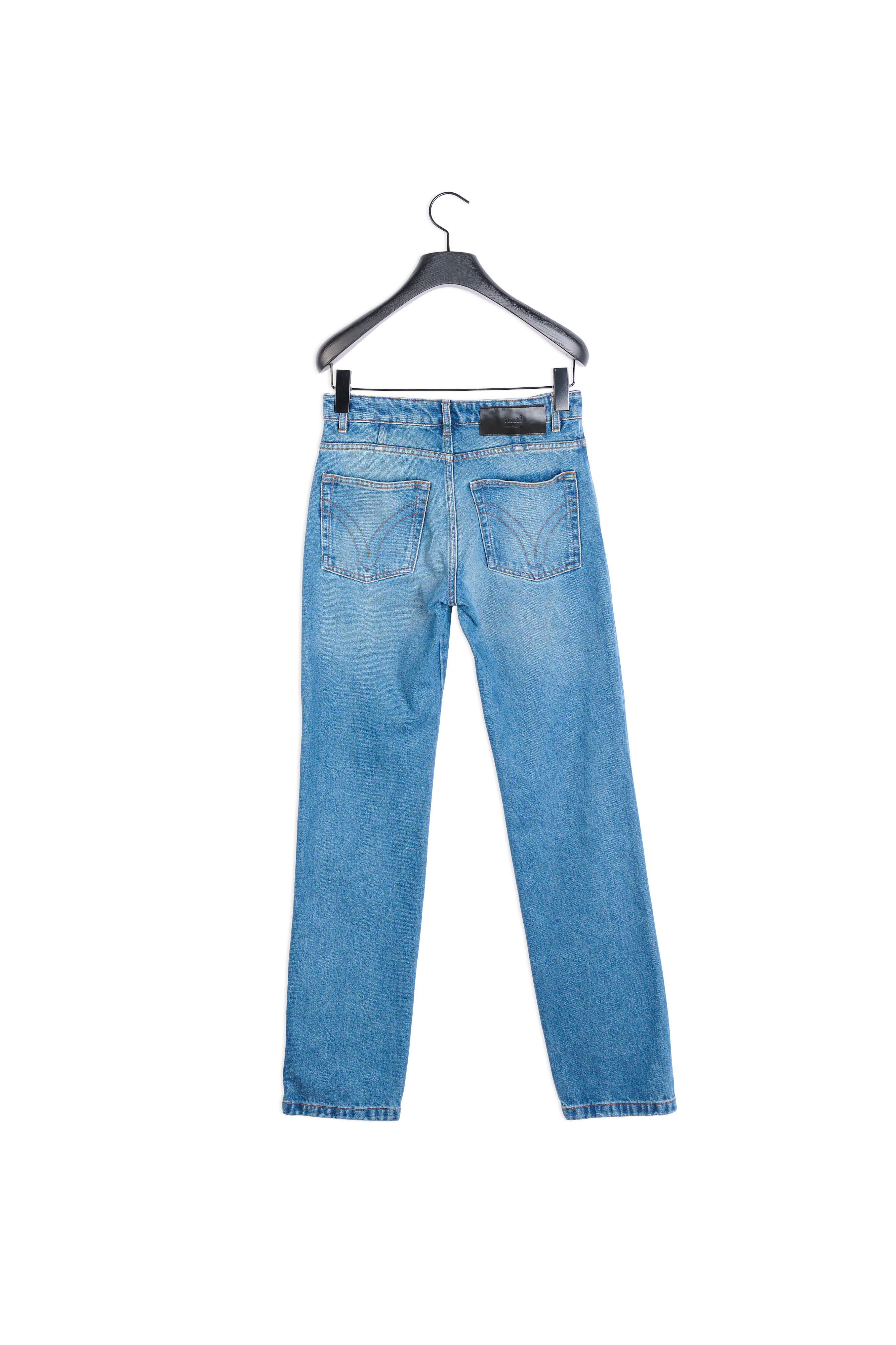 Straight fit jean
