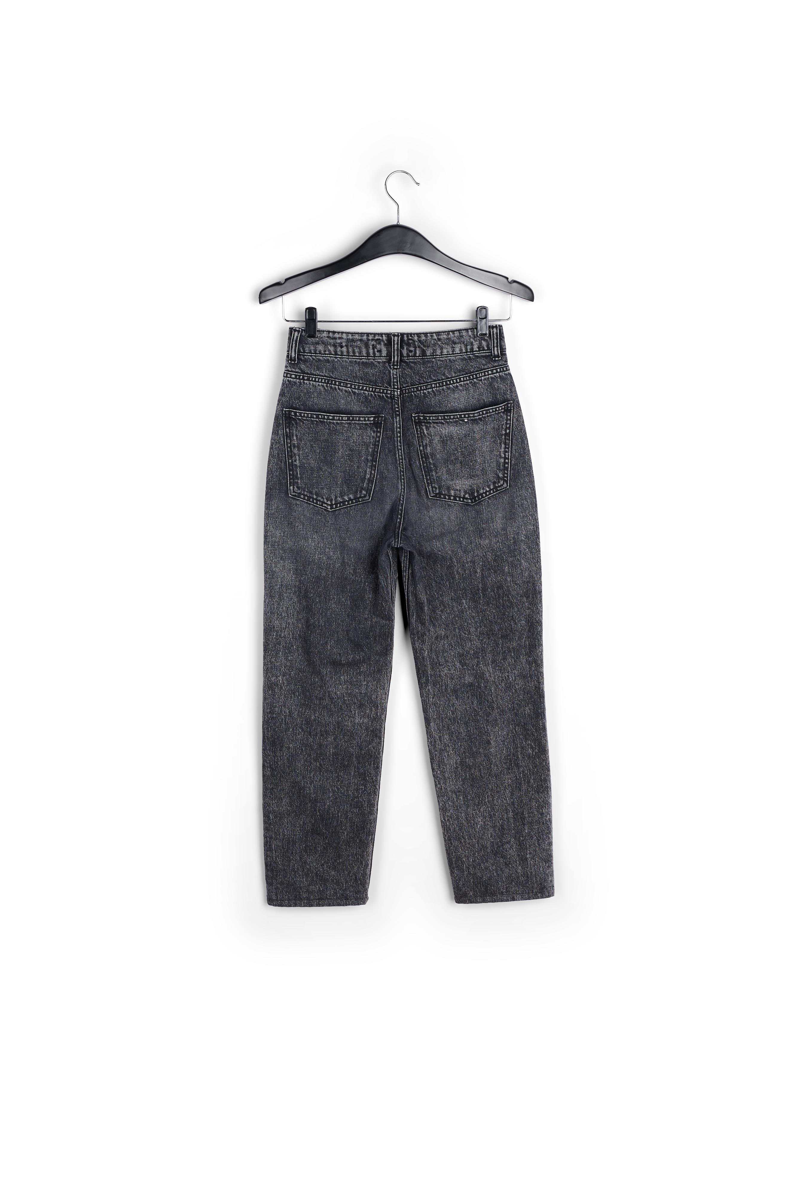 Jean gris foncé aux jambes droites RE—SSENTIEL seconde main photo 2